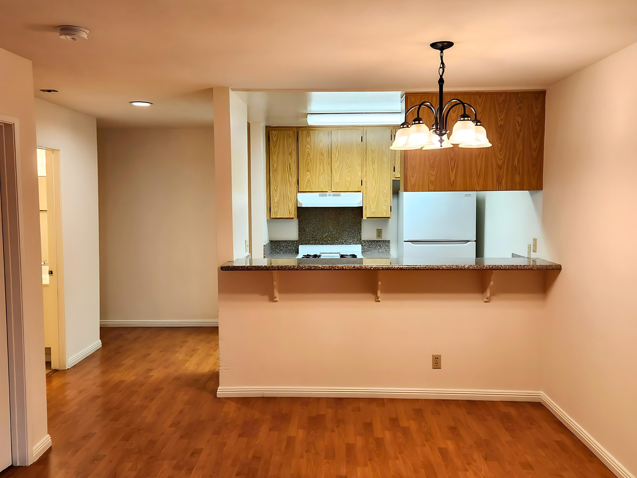 432 S. Normandie Ave, Los Angeles, CA 90020 - Photo 6 of 37