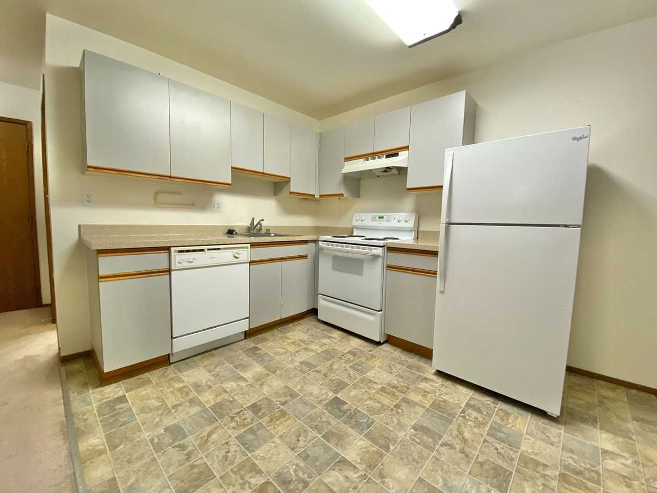 Tuscany Apartments - Photo 4 of 50