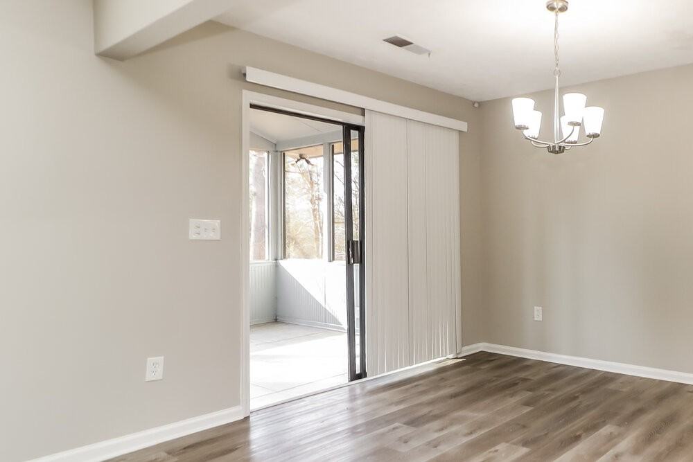 4795 Jamerson Forest Cir - Photo 7 of 16