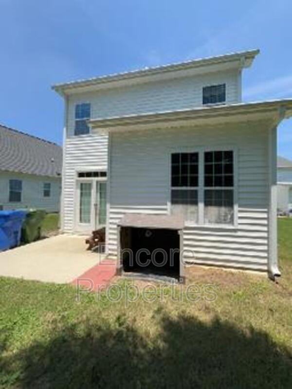 710 Barlang Cir - Photo 2 of 10