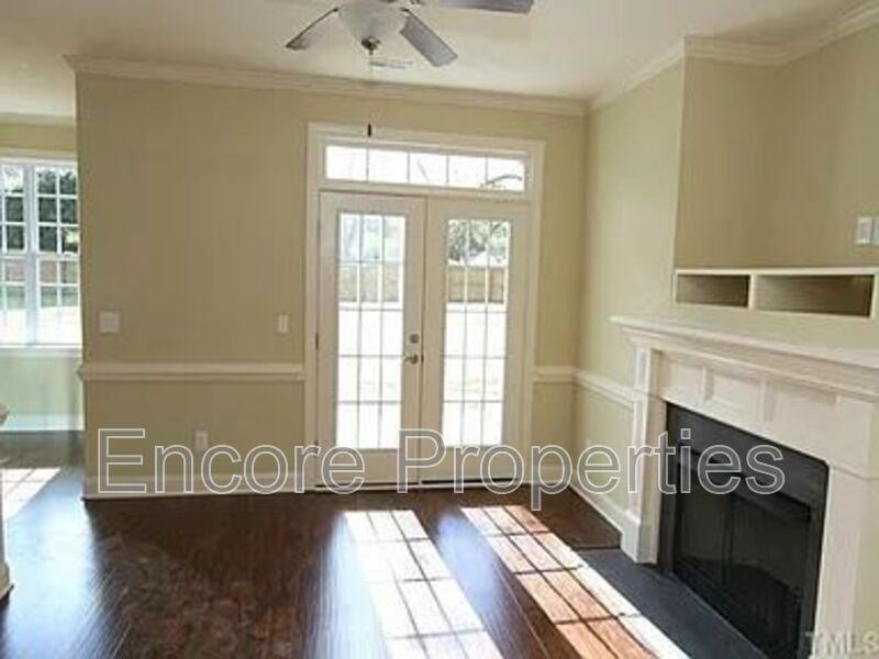 710 Barlang Cir - Photo 5 of 10