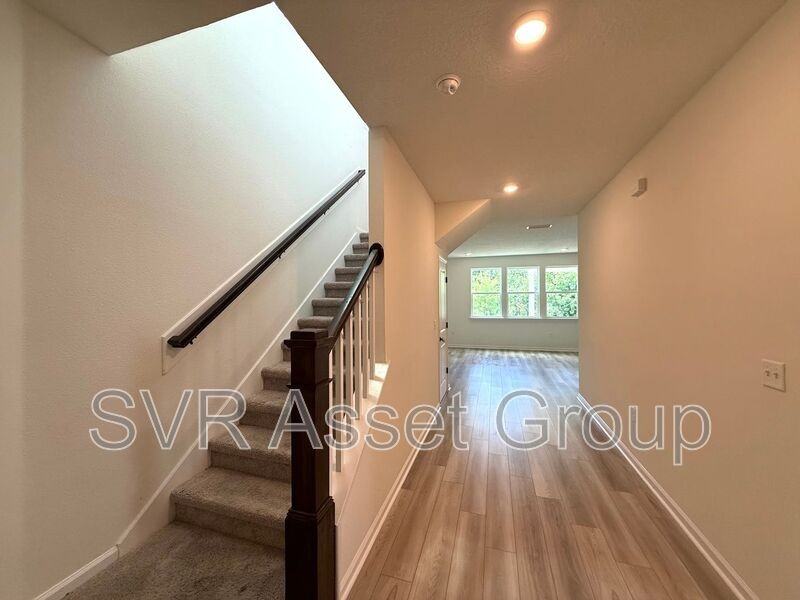 13520 Brookwater Dr - Photo 4 of 25