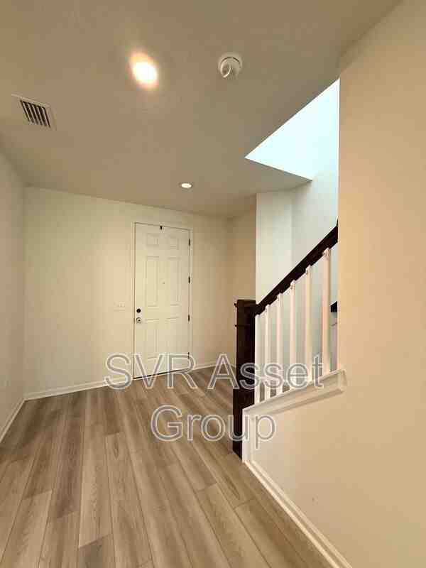 13520 Brookwater Dr - Photo 5 of 25