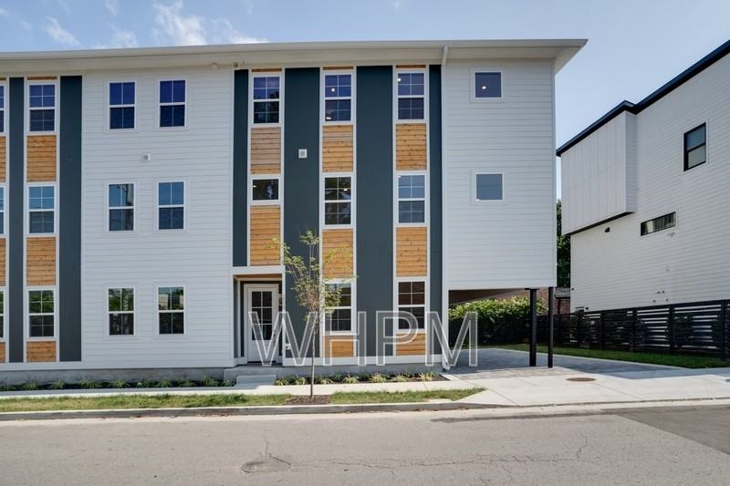 205 Mildred Shute Ave - Photo 2 of 44