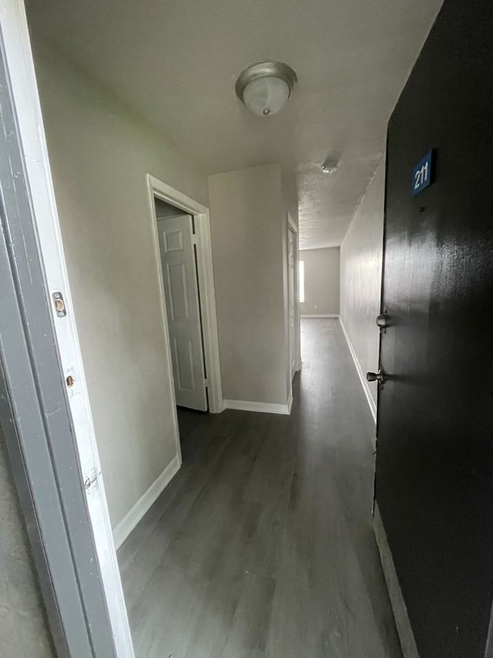 Bellview Apartments - Photo 2 of 48
