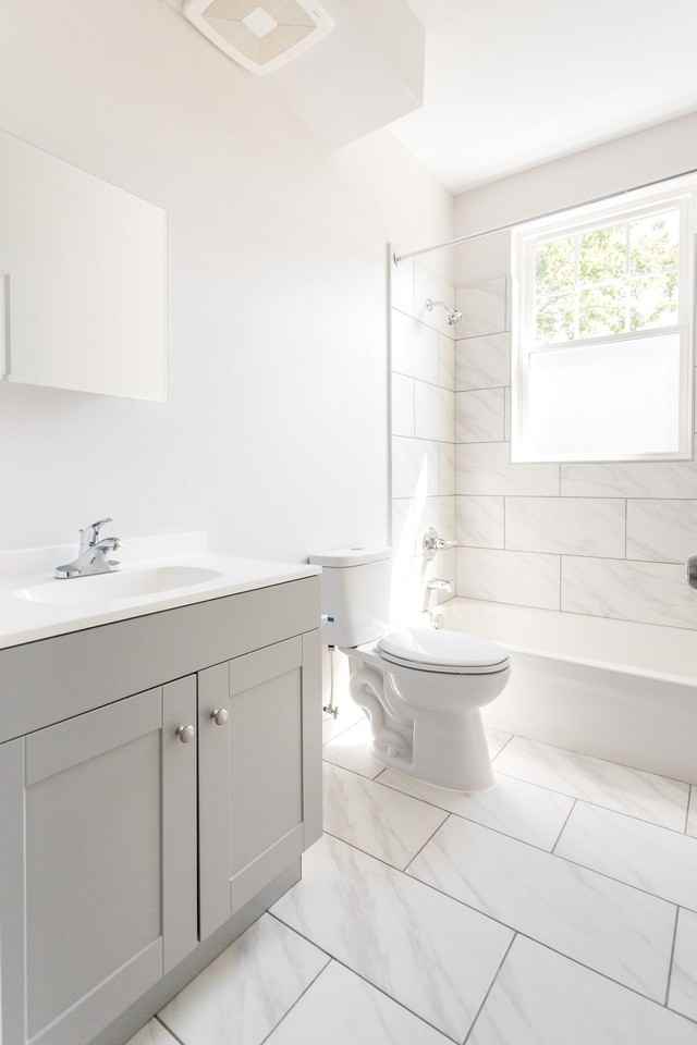 The Charlotte Detroit - Photo 5 of 5