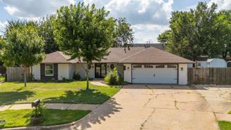 801 Cogswell Cir - Photo 1 of 1