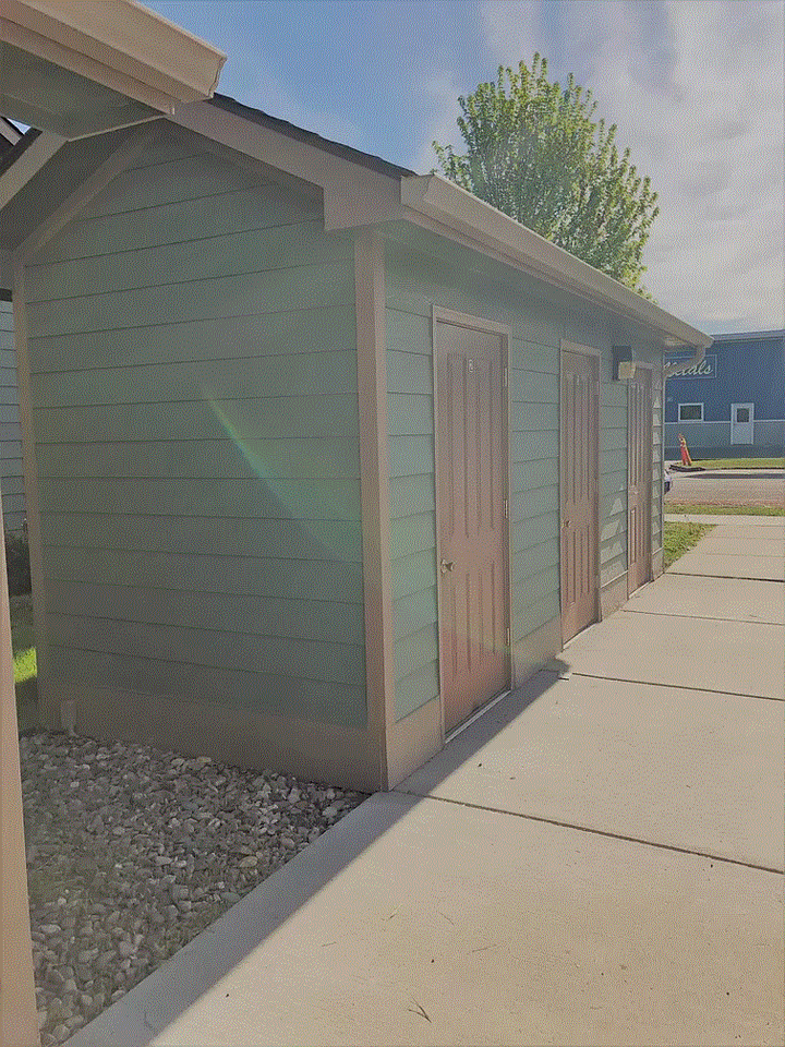 1909 Kensington Avenue - Photo 3 of 9