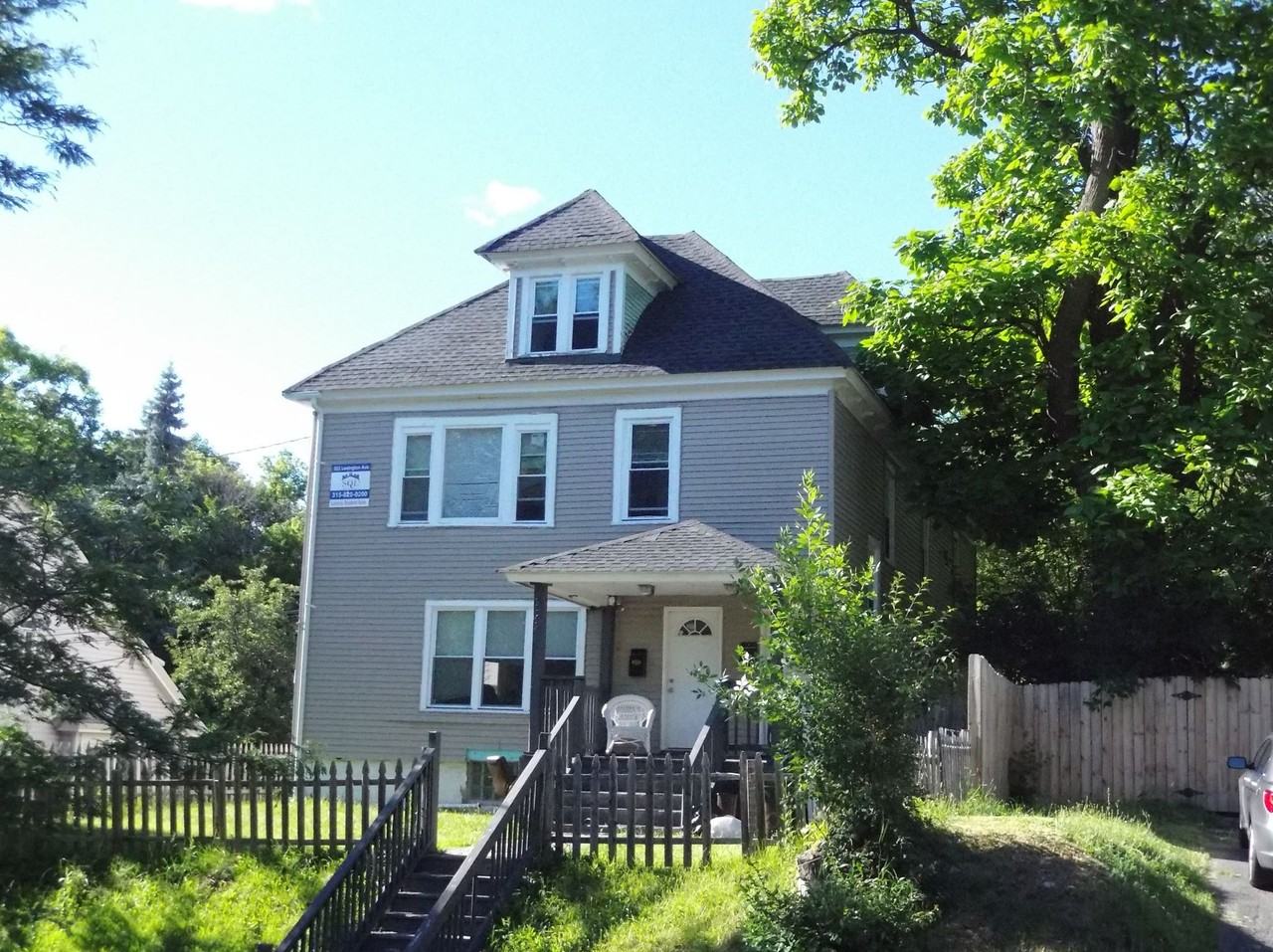 323 Lexington Ave - Photo 2 of 50