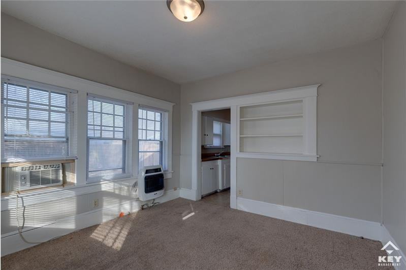 856 S Millwood Ave #1 - Photo 2 of 9