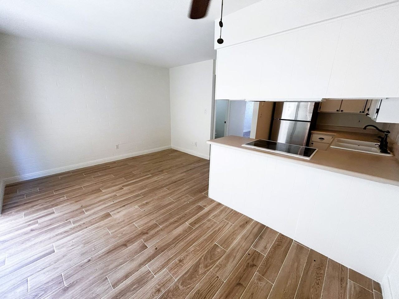 4846 N Woodmere Fairway #3 - Photo 6 of 34