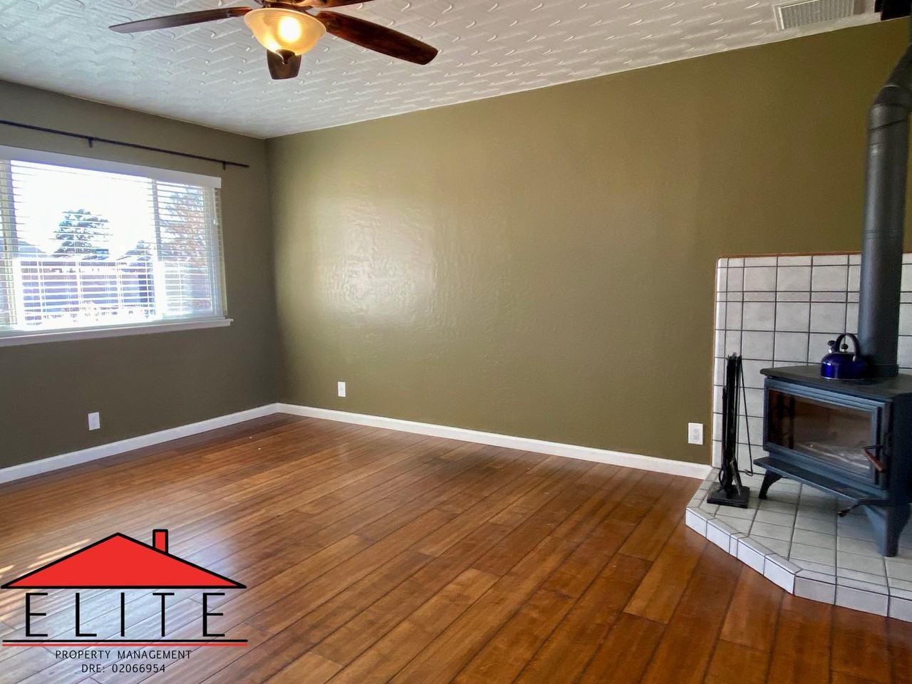 736 Kinnett Ave - Photo 3 of 16