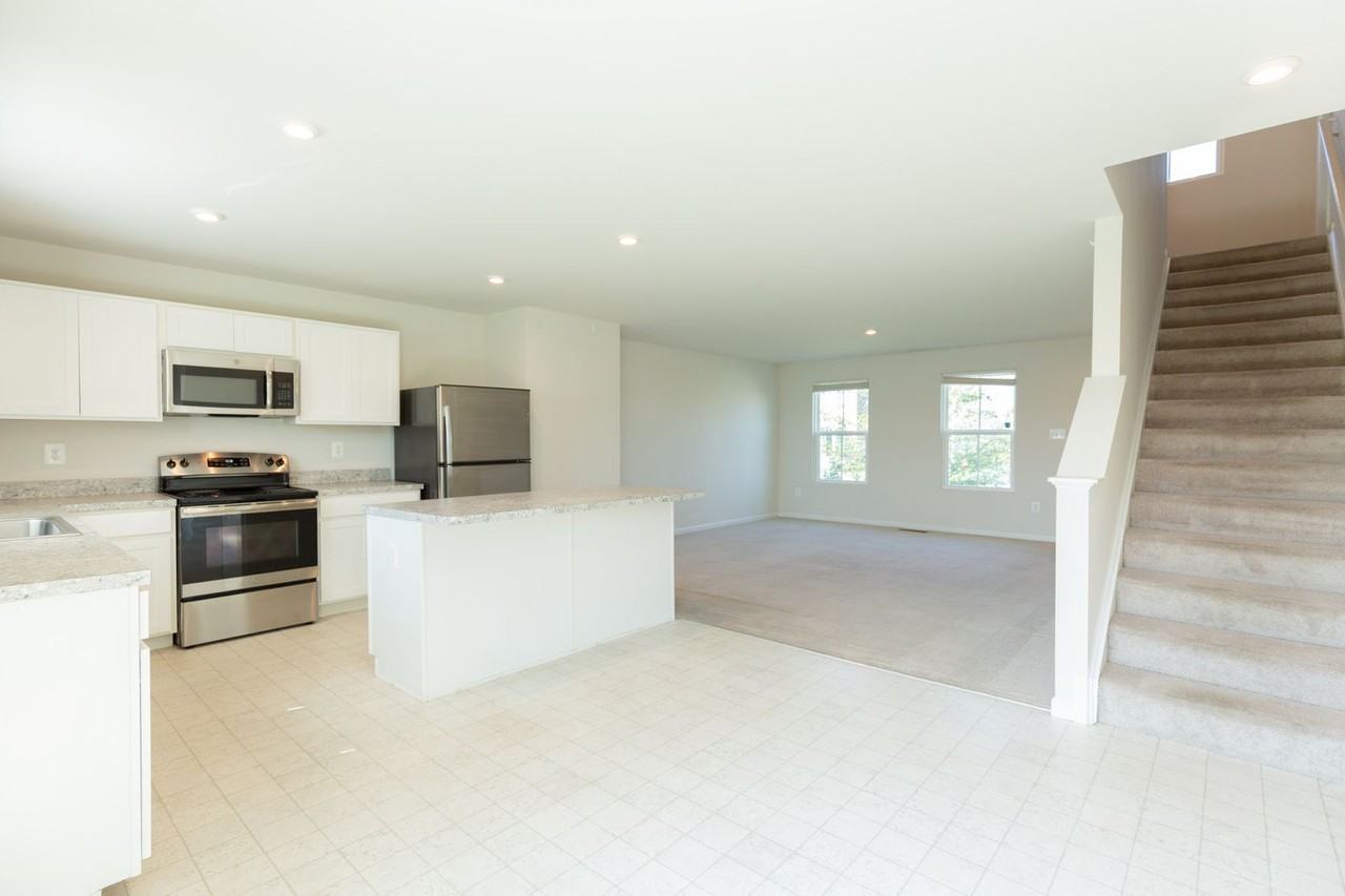 228 Chandlers Glen Dr - Photo 5 of 34