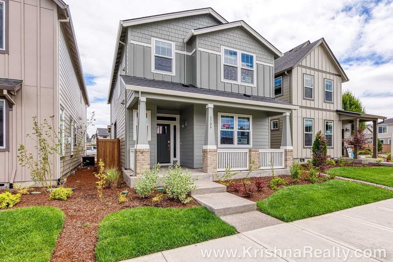 3726 Se 83rd Ave - Photo 2 of 26