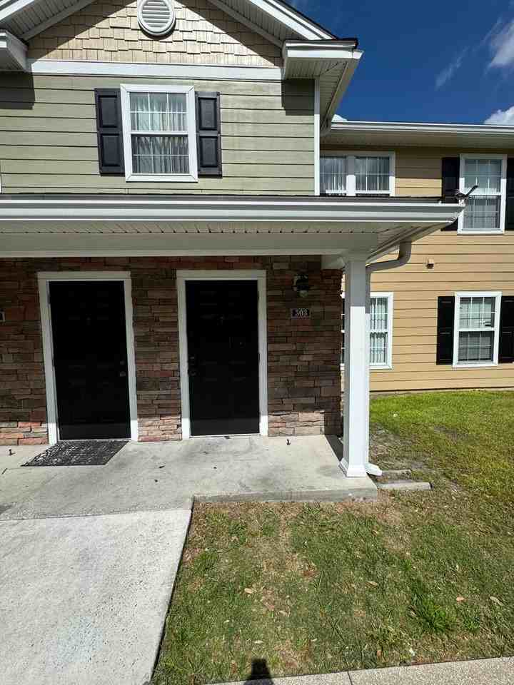 303 Lighthouse Rd - Photo 3 of 26