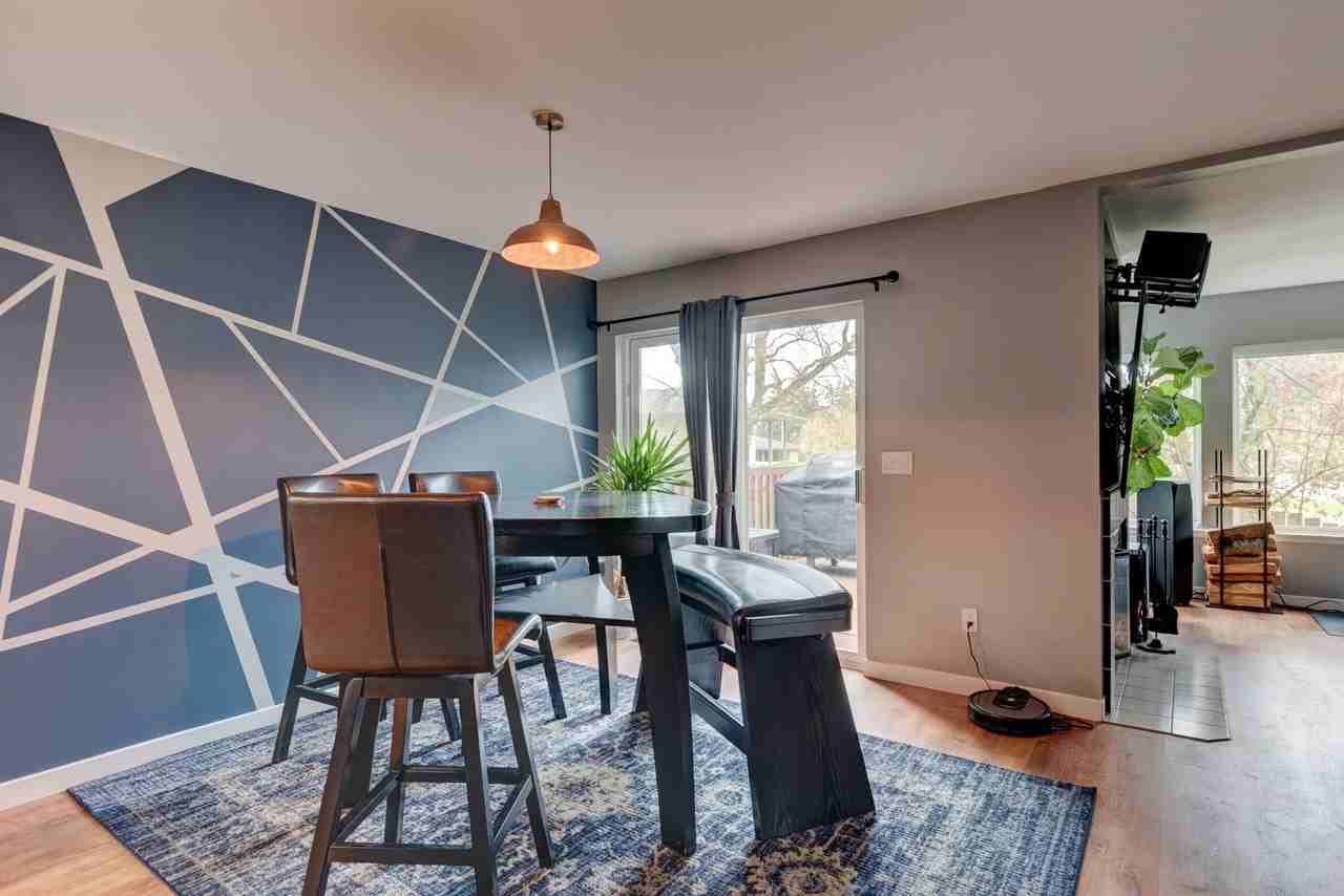 1250 Sw Heller St #B1 - Photo 5 of 16