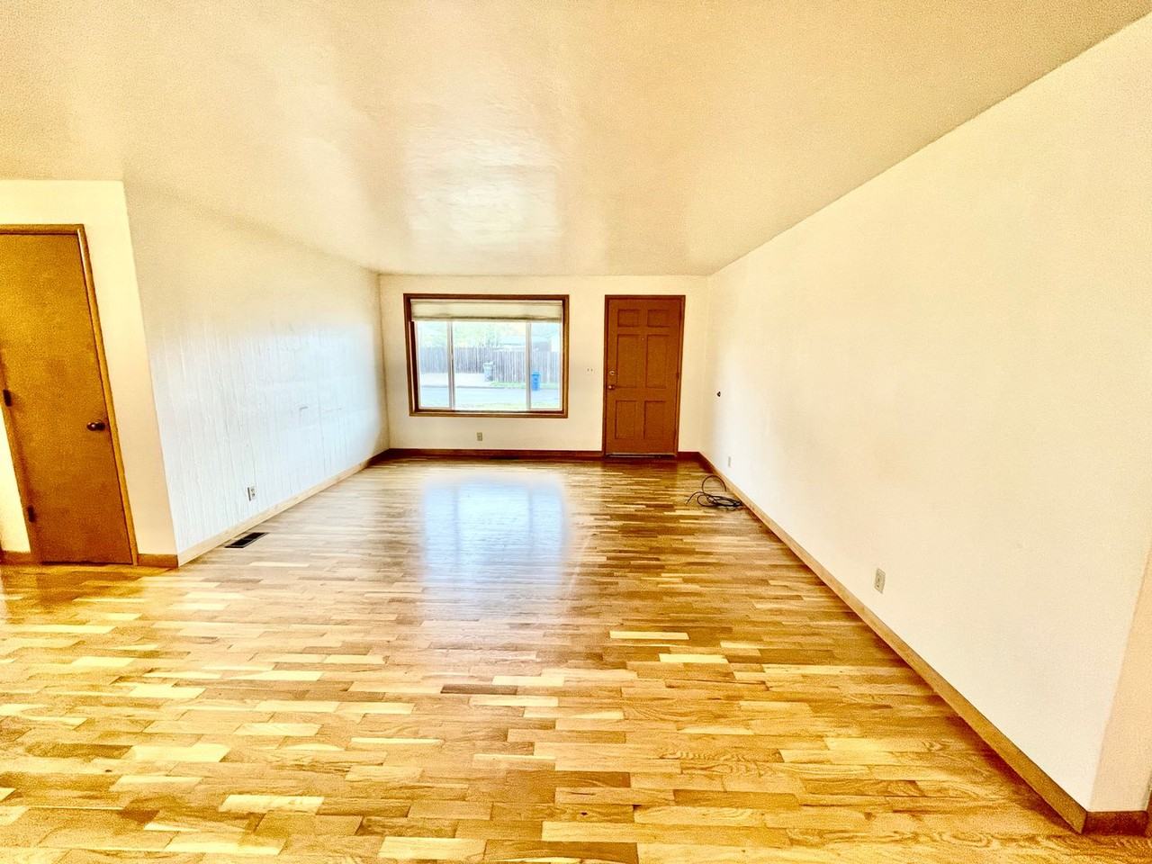 1710 Escalante St - Photo 2 of 14