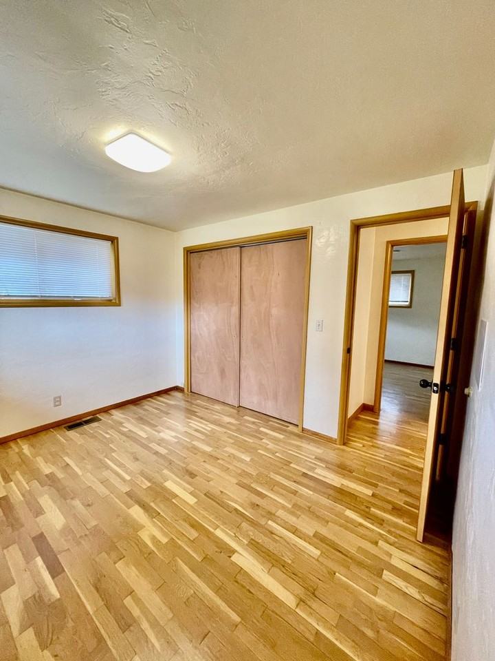 1710 Escalante St - Photo 7 of 14