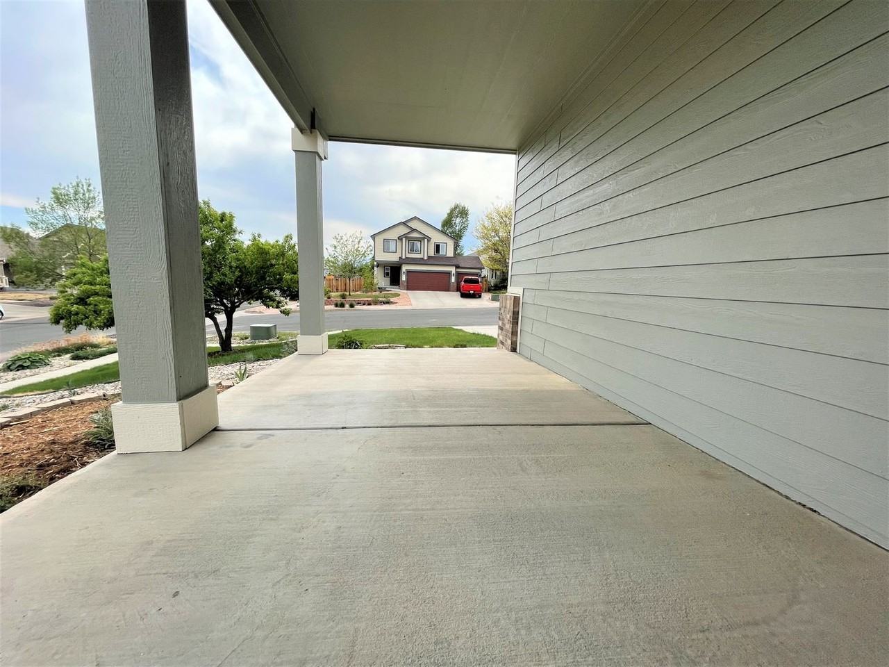 5311 Cutgrass Lane - Photo 4 of 31