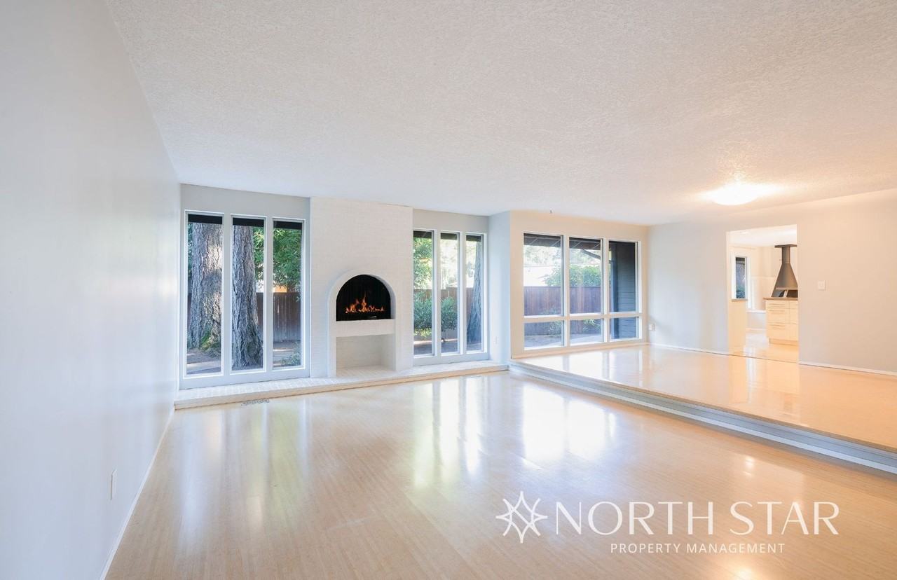 5630 Sw 152nd Ave - Photo 4 of 31