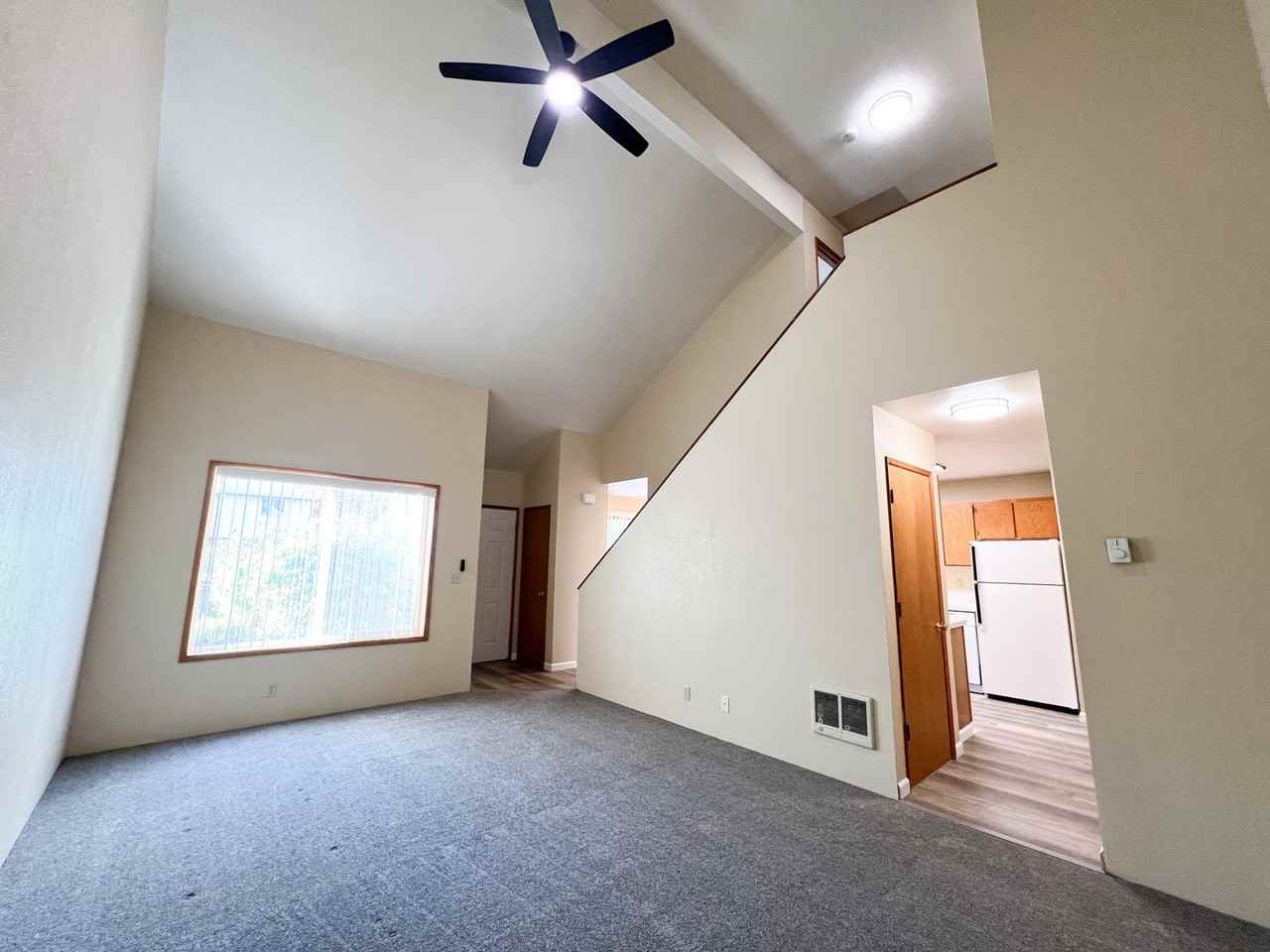 5440 NH -GLENRIDGE PLACE LLC - Photo 5 of 45
