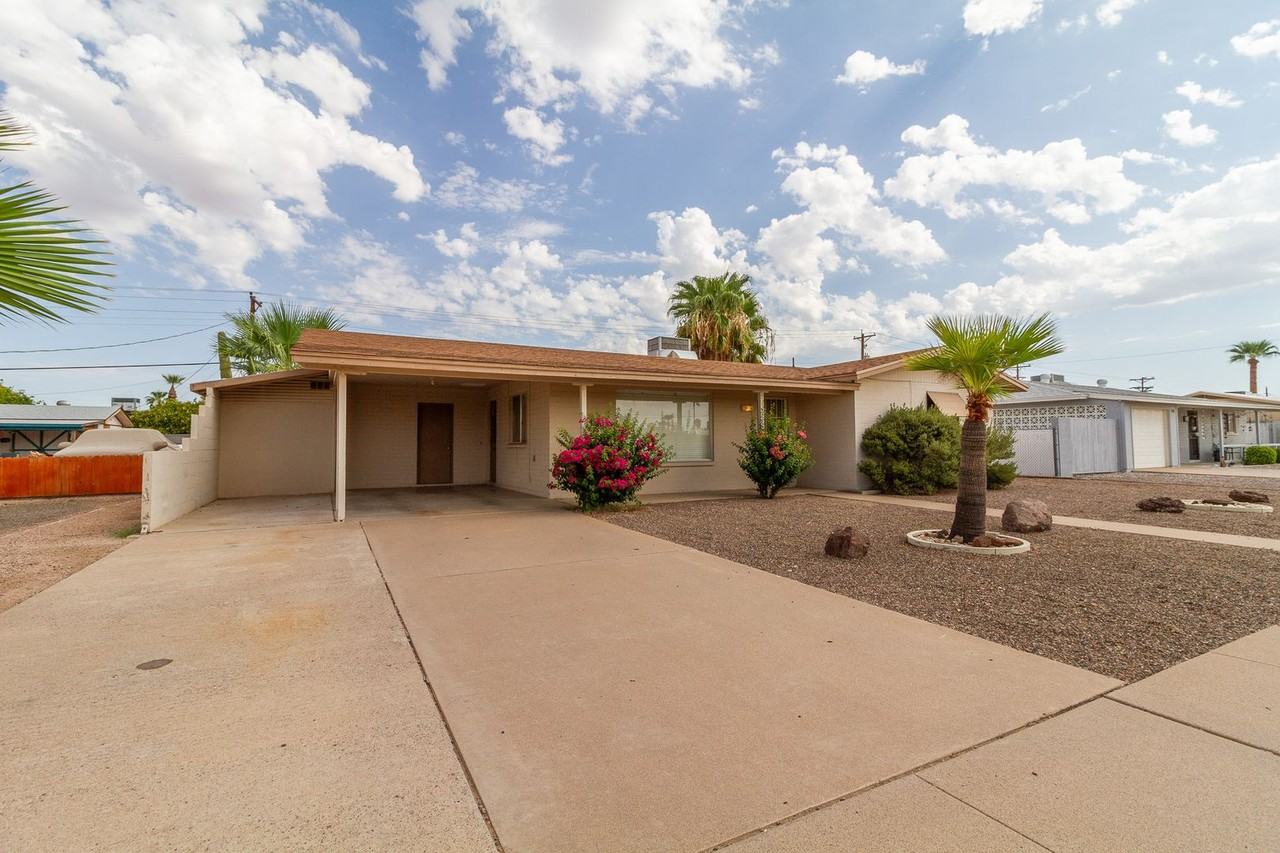 5316 E University Dr - Photo 2 of 16