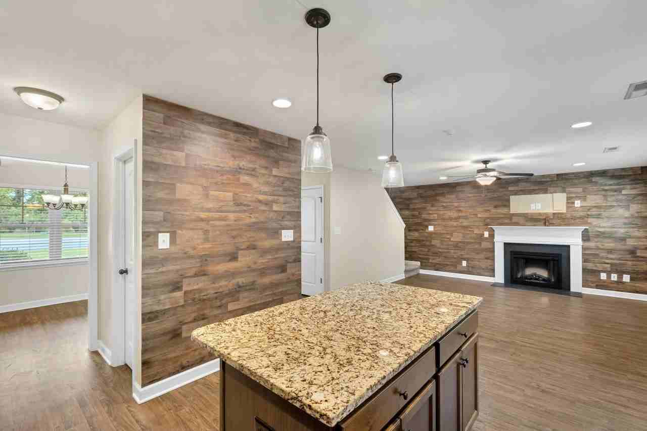 904 Gulf Chase Ct - Photo 7 of 22