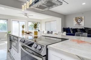 featured image of 605 Capri Blvd