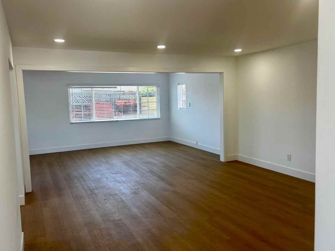 6140 Estrella Ave - Photo 2 of 18