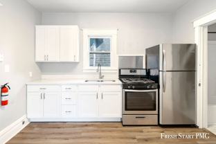 613 Davis St - Photo 1 of 1