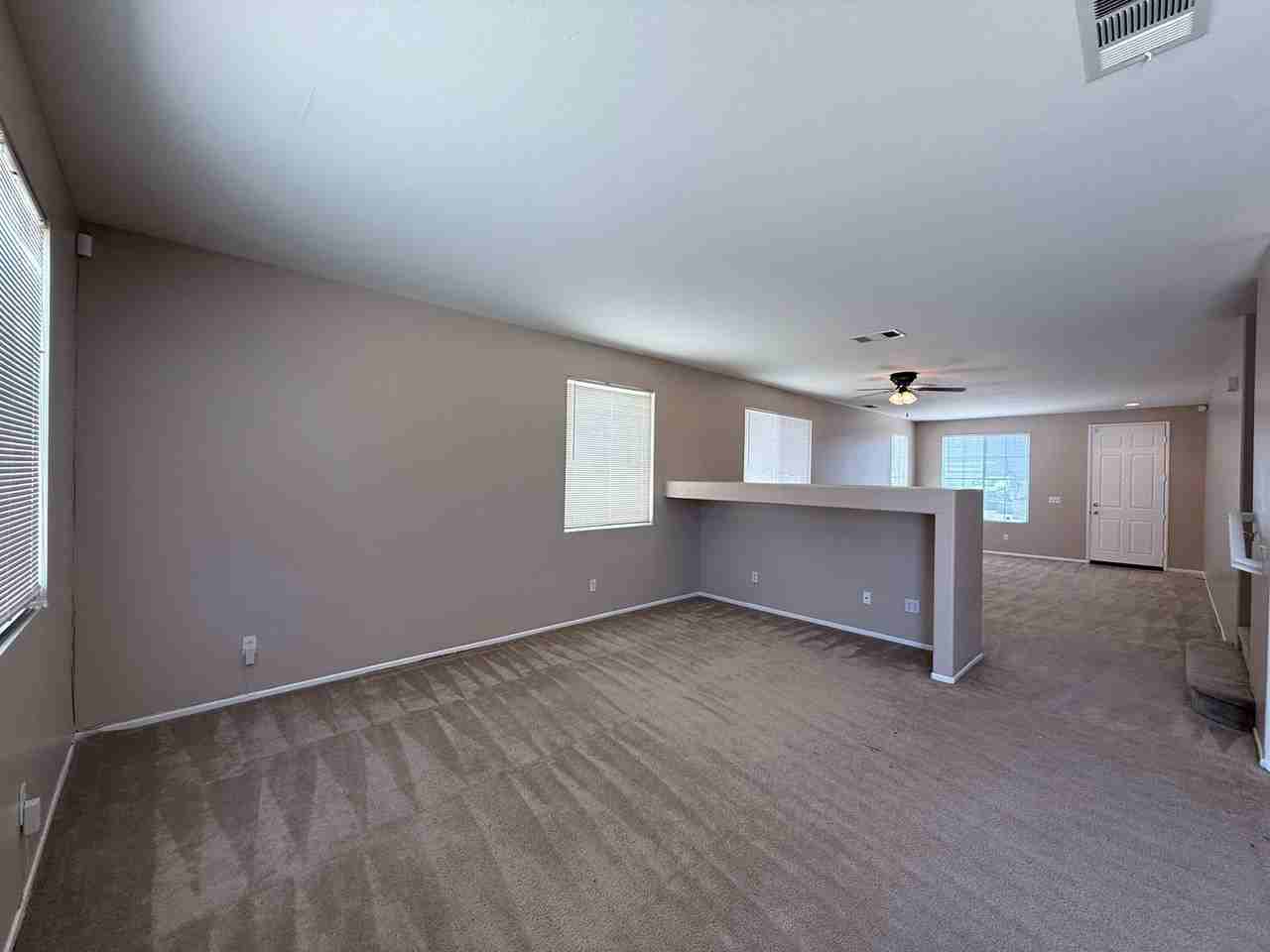 6337 Katrina Pl - Photo 4 of 21