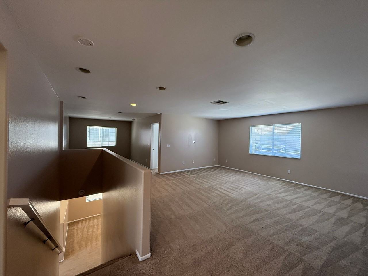 6337 Katrina Pl - Photo 5 of 21