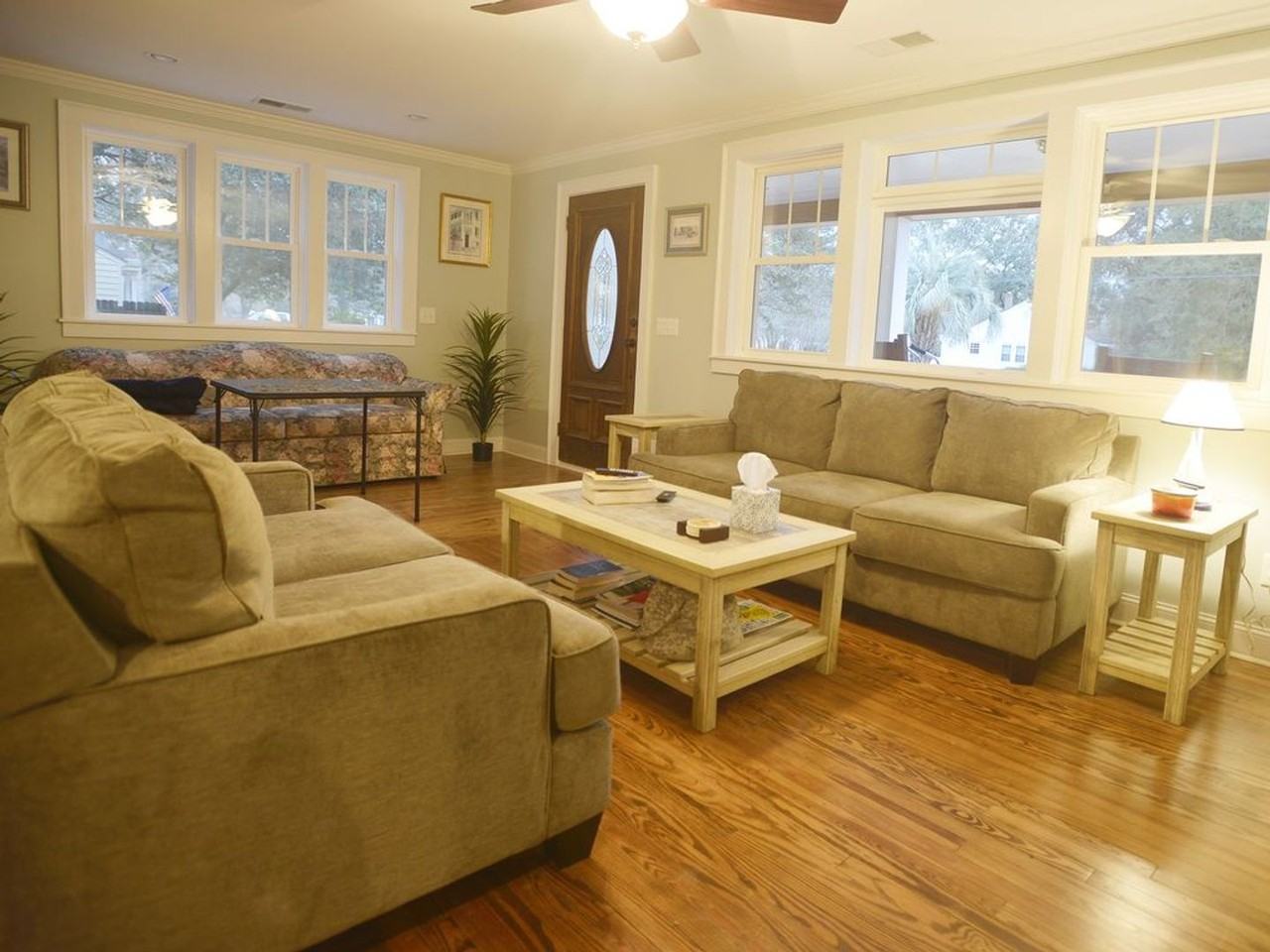 1764 Harrison Ave - Photo 6 of 9