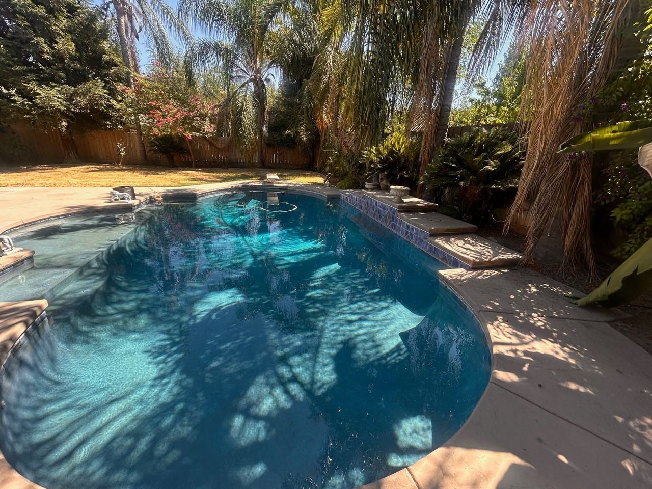 3611 N Carson St - Photo 4 of 5