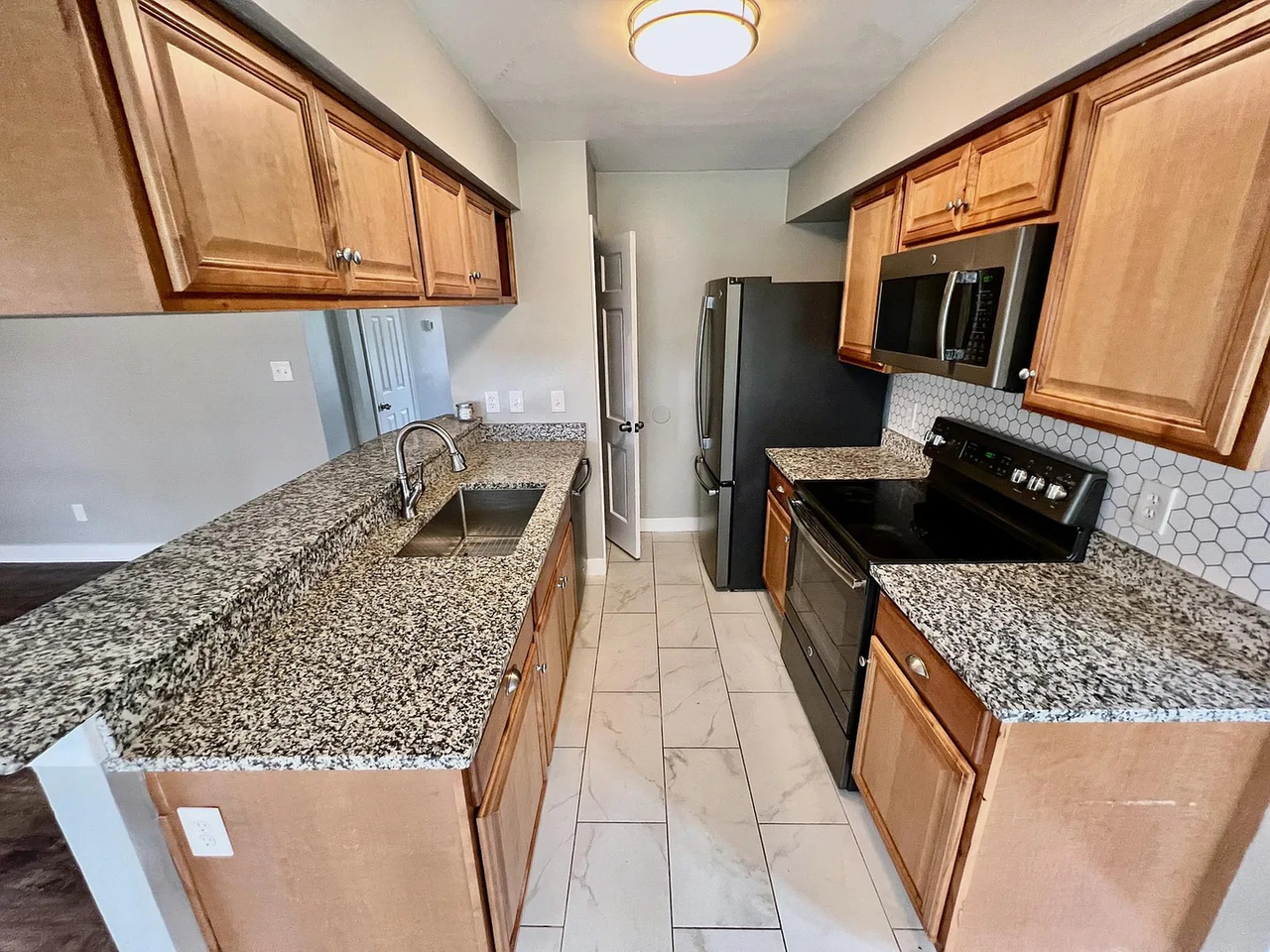 3812 Caribou Ct - Photo 7 of 28