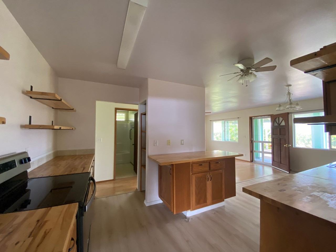 16-484 16-484 Laniuma St. - Photo 7 of 32