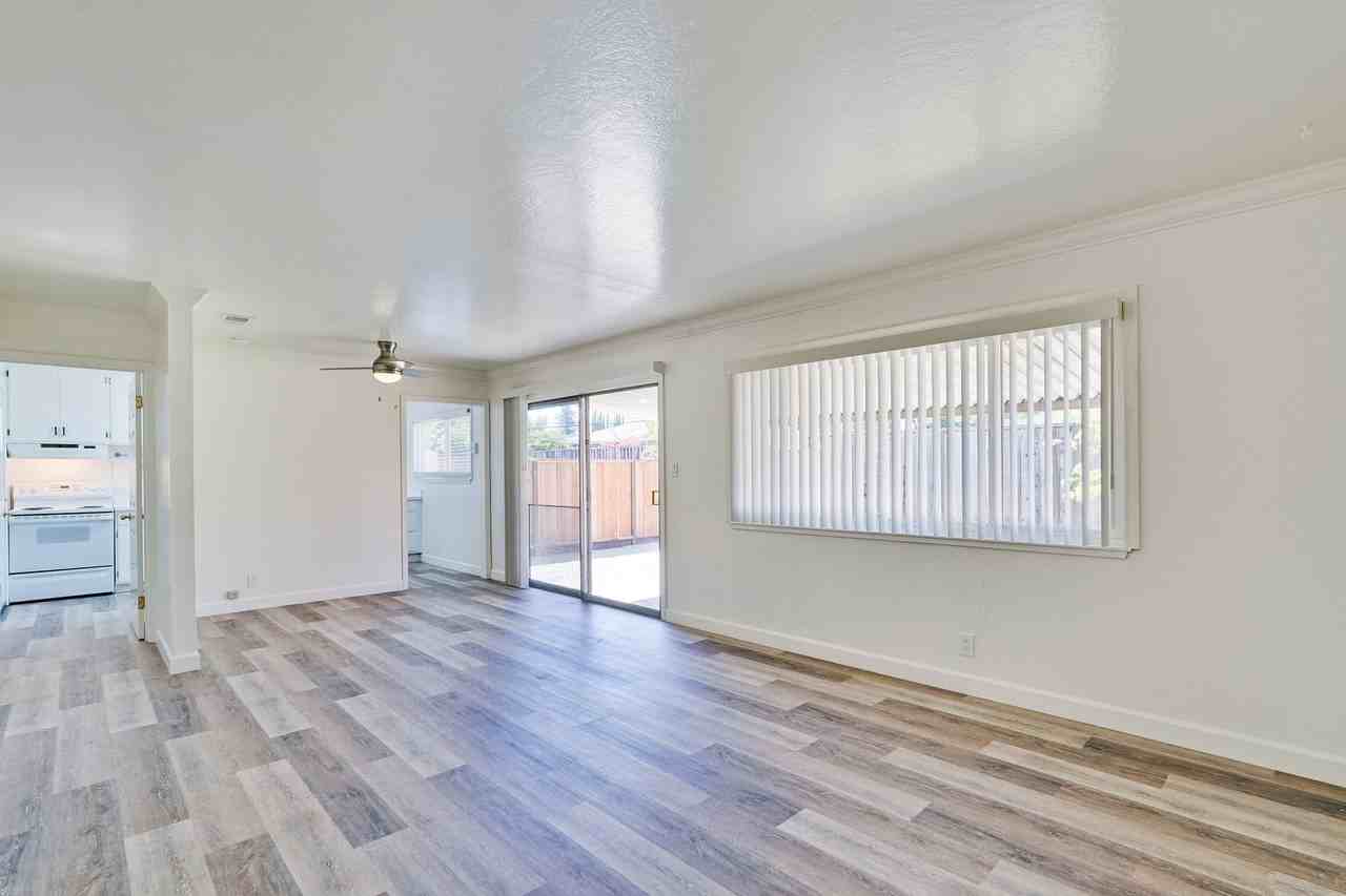 800 W Hacienda Ave - Photo 4 of 25