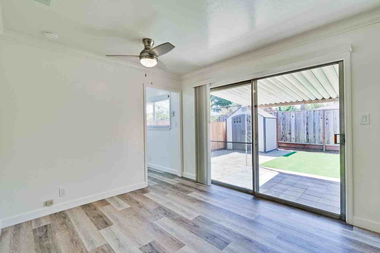 800 W Hacienda Ave - Photo 5 of 25