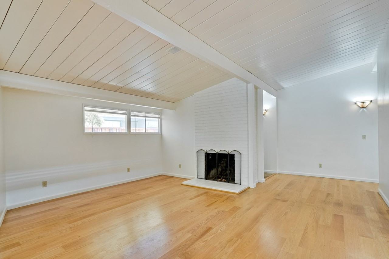 2719 Greer Rd - Photo 3 of 24