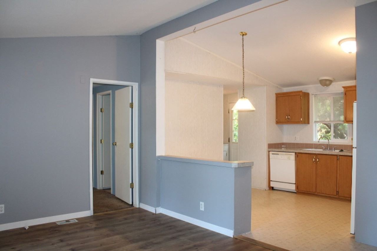 5266 Sunset Dr #B - Photo 3 of 25