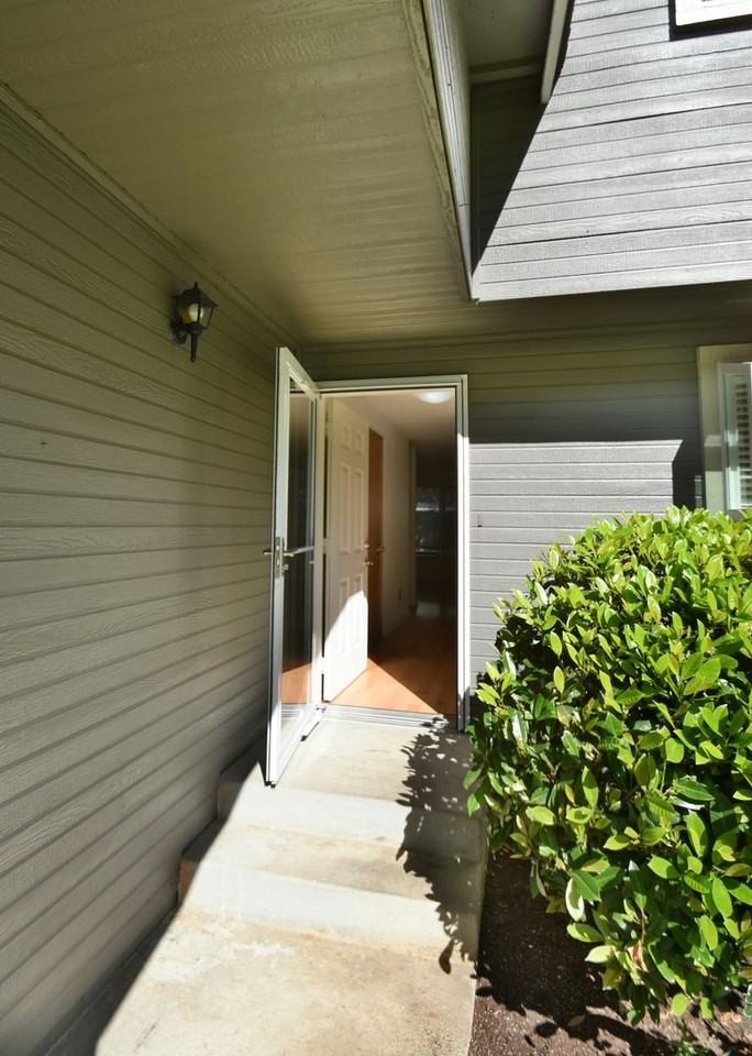 13141 113th Pl Ne - Photo 3 of 21