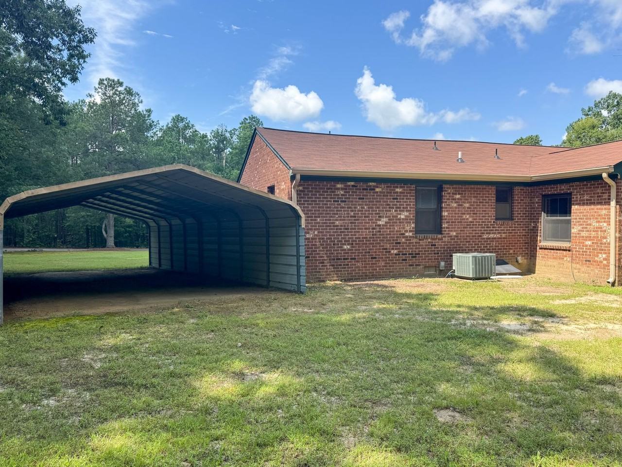 10200 Graves Rd - Photo 3 of 25