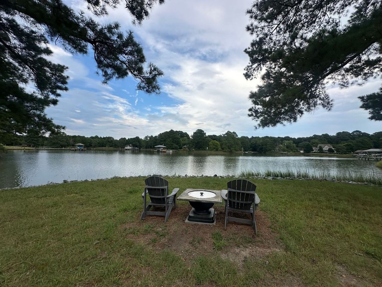 729 Charles Rd - Photo 6 of 43