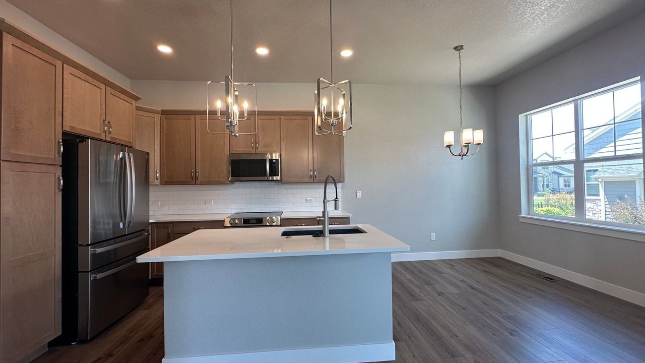 4193 Trapper Lake Dr - Photo 4 of 30