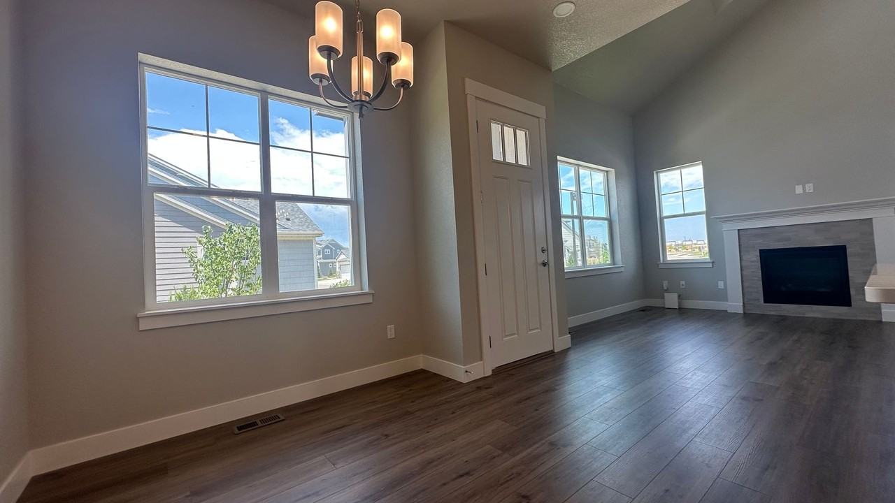 4193 Trapper Lake Dr - Photo 5 of 30