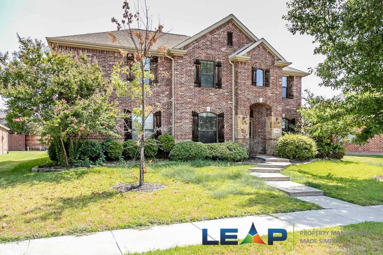 11178 Monarch Dr - Photo 2 of 27