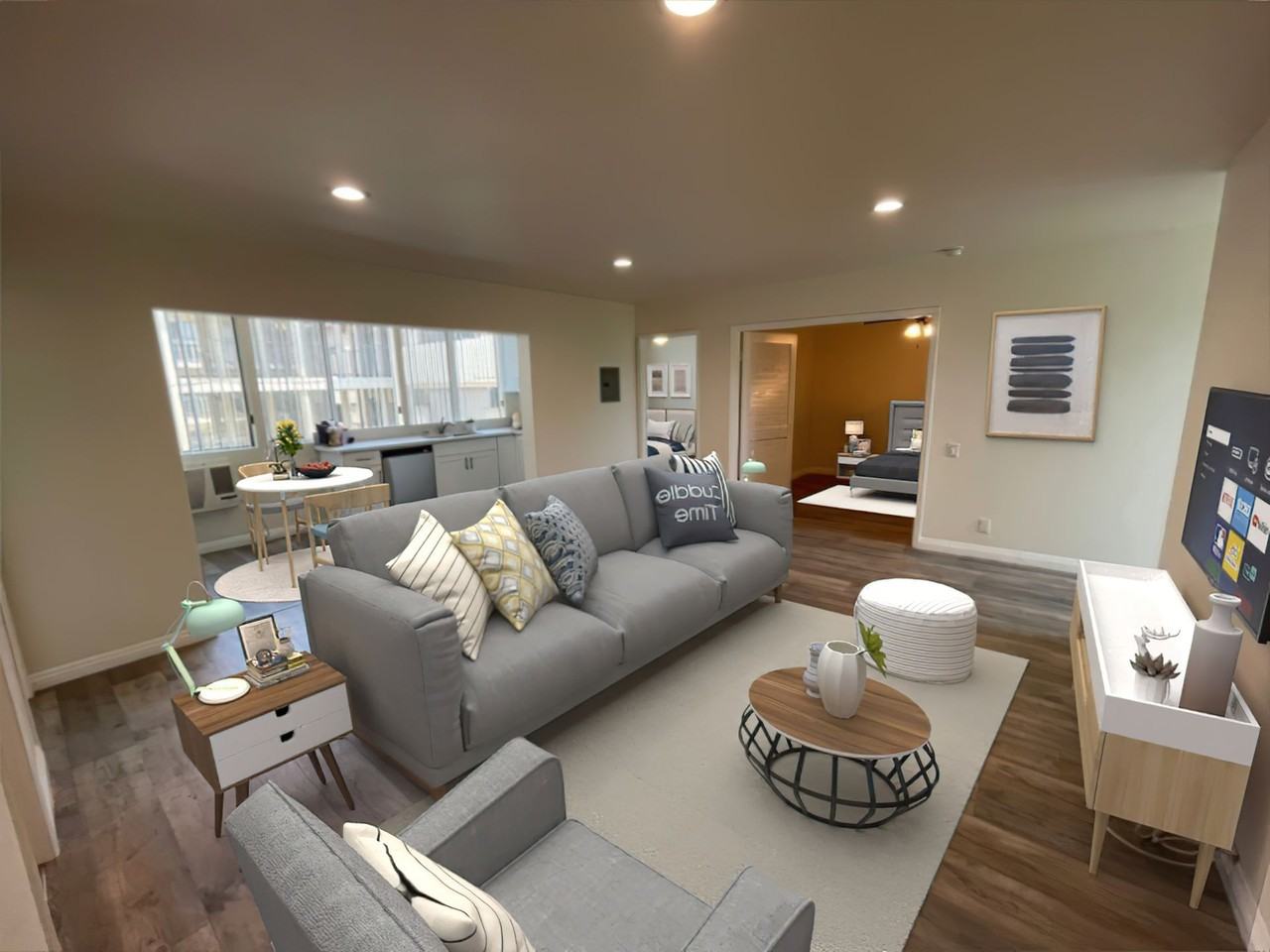 160 S Michigan - Photo 2 of 13