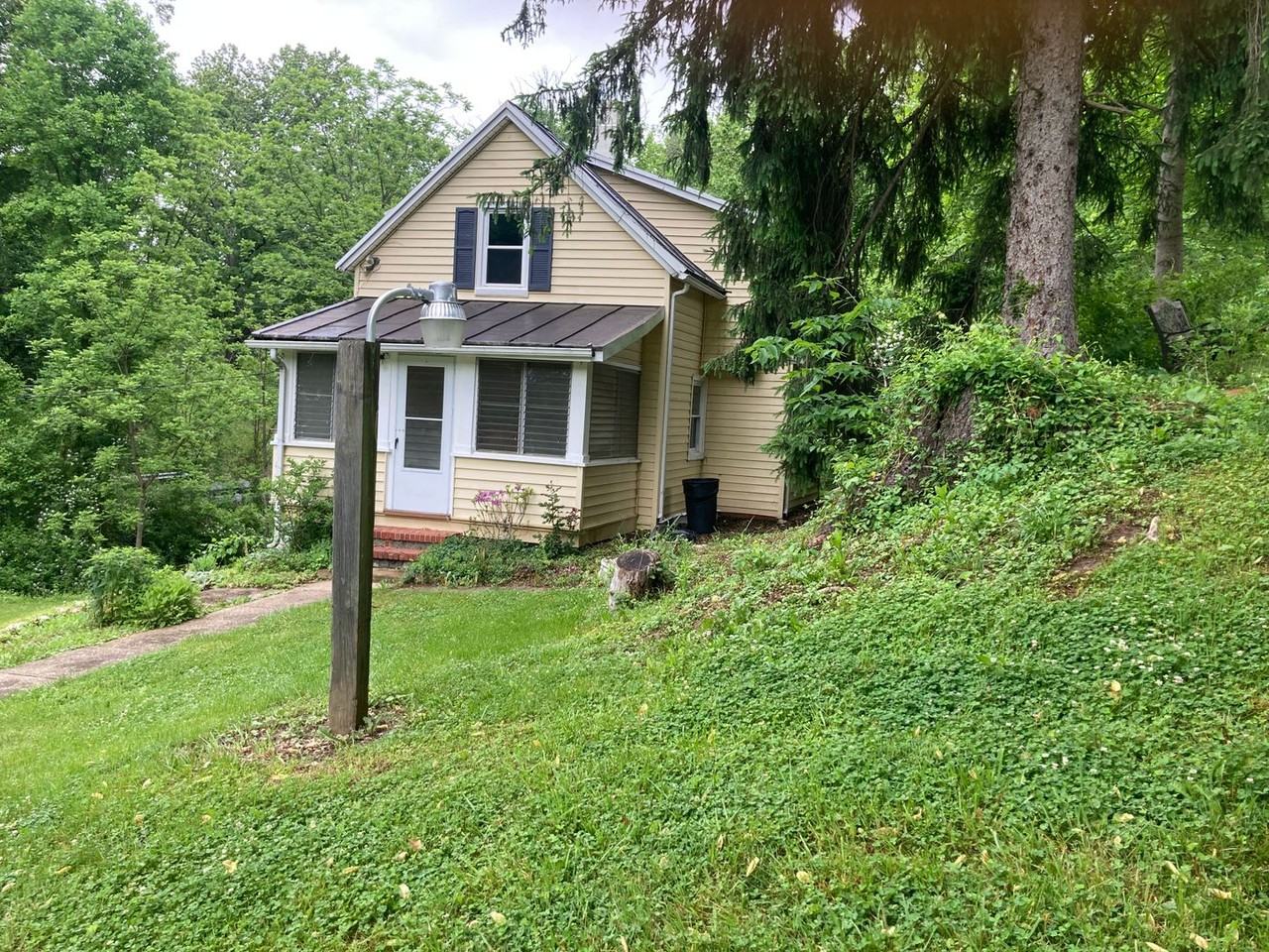 14115 Cuba Rd - Photo 3 of 20