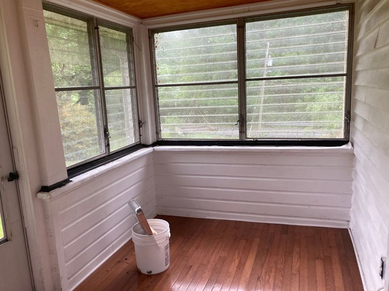 14115 Cuba Rd - Photo 5 of 20