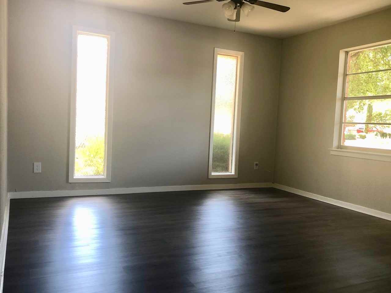 50351 Bryant St - Photo 3 of 13